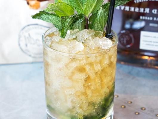 Mint Julep Recipe by 波士顿 Bar